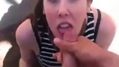 Horny girl wants to blowjob outdoors so why not let her