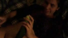homemade - fucking his girl with a cucumber